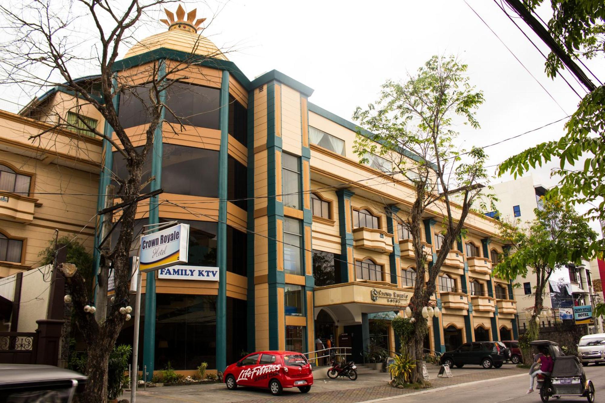 Crown Royale Hotel Balanga Экстерьер фото